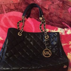 Michael Kors hand bag